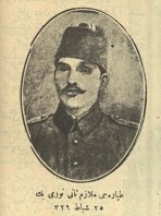 İlk Türk hava postasını taşıyan pilot Nuri Bey 